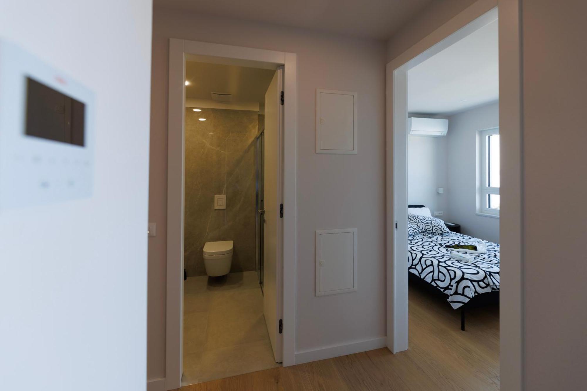 Luxury Narona Sea&city View Apartment